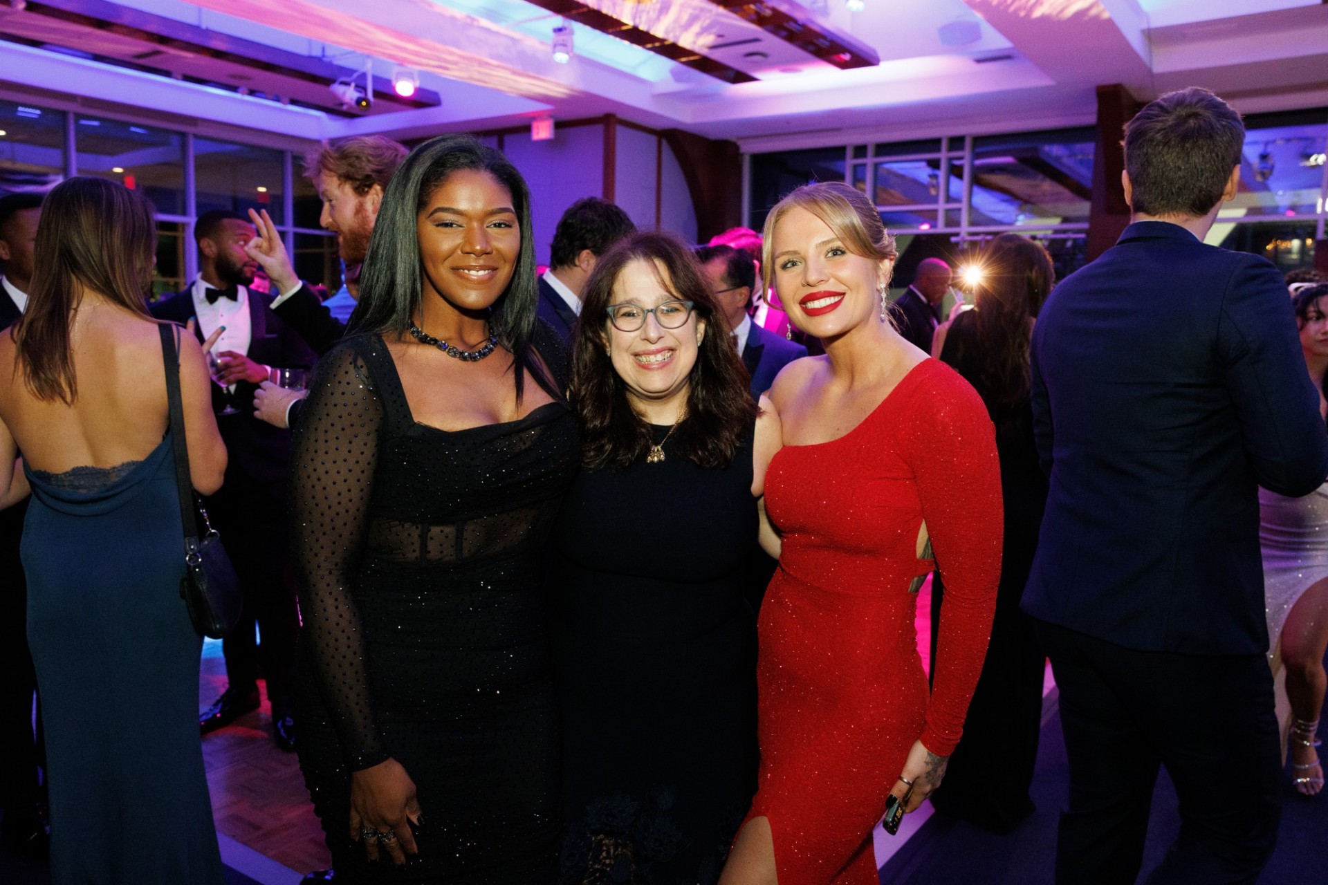 Columbia GS veteran leaders Ebonnie Goodfield '24GS and Liz Brodi '23GS with Dean Lisa Rosen-Metsch.