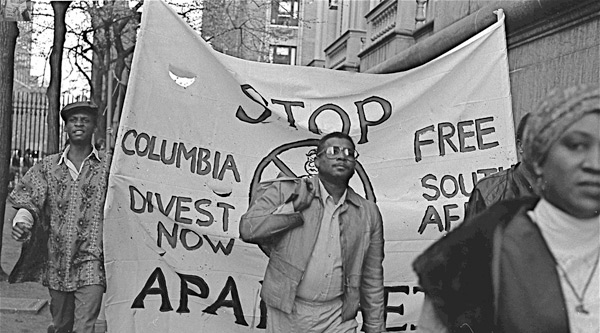 Students protesting apartheid