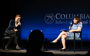 Michael Novak '09 and Dean Lisa Rosen-Metsch '90 Michael Novak '09 and Dean Rosen-Metsch share a laugh on stage after the performances