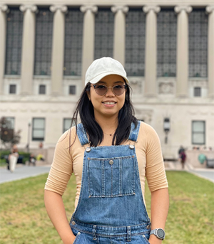 Paola Cruz '22GS