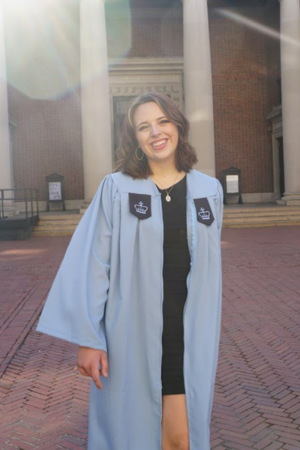 Izzy Bohn ‘23GS