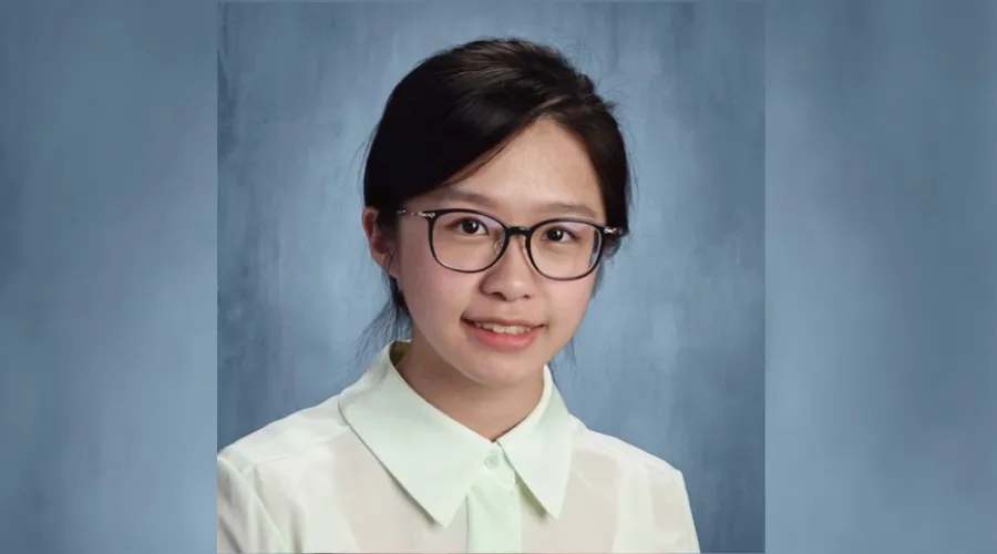 Sabrina Hsu Headshot for student profile