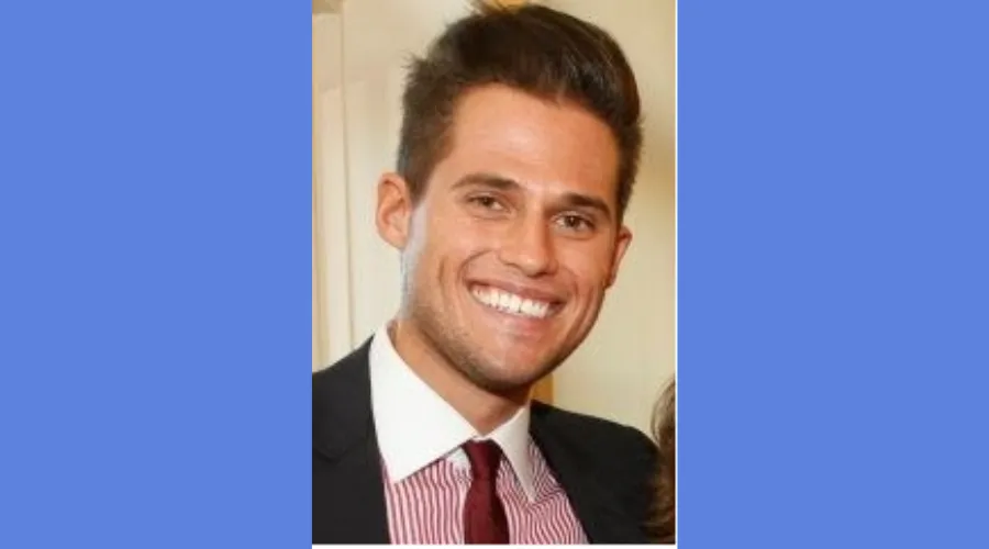 GS alumnus Christopher Riano ’07