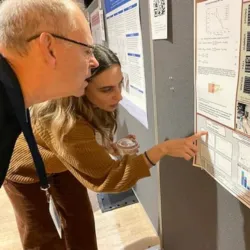 Dominique Jenssen '24GS presenting her research 