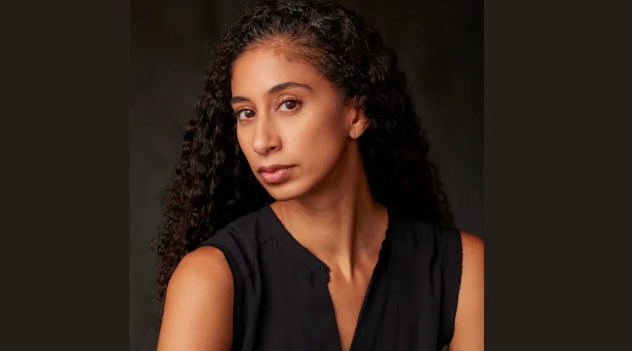 Headshot of Columbia GS alumna Alicia Graf Mack '03GS