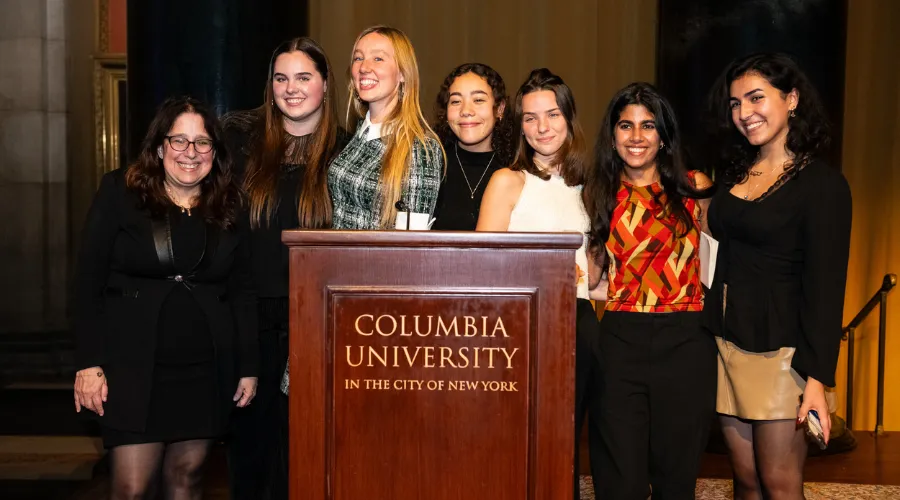 GS Honor Society Inductees and Dean Rosen-Metsch
