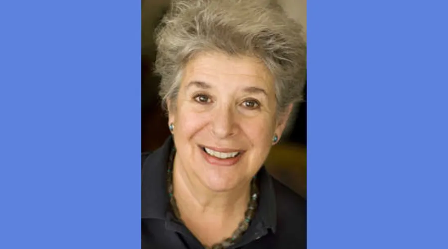 GS alumna Catherine (Codispoti) Robbins '65 